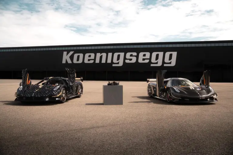 LEGO Technic Hypercar Koenigsegg Sadair Spear - 70