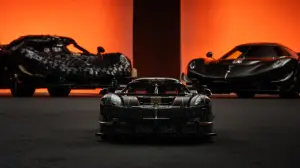 LEGO Technic Hypercar Koenigsegg Sadair Spear - 71