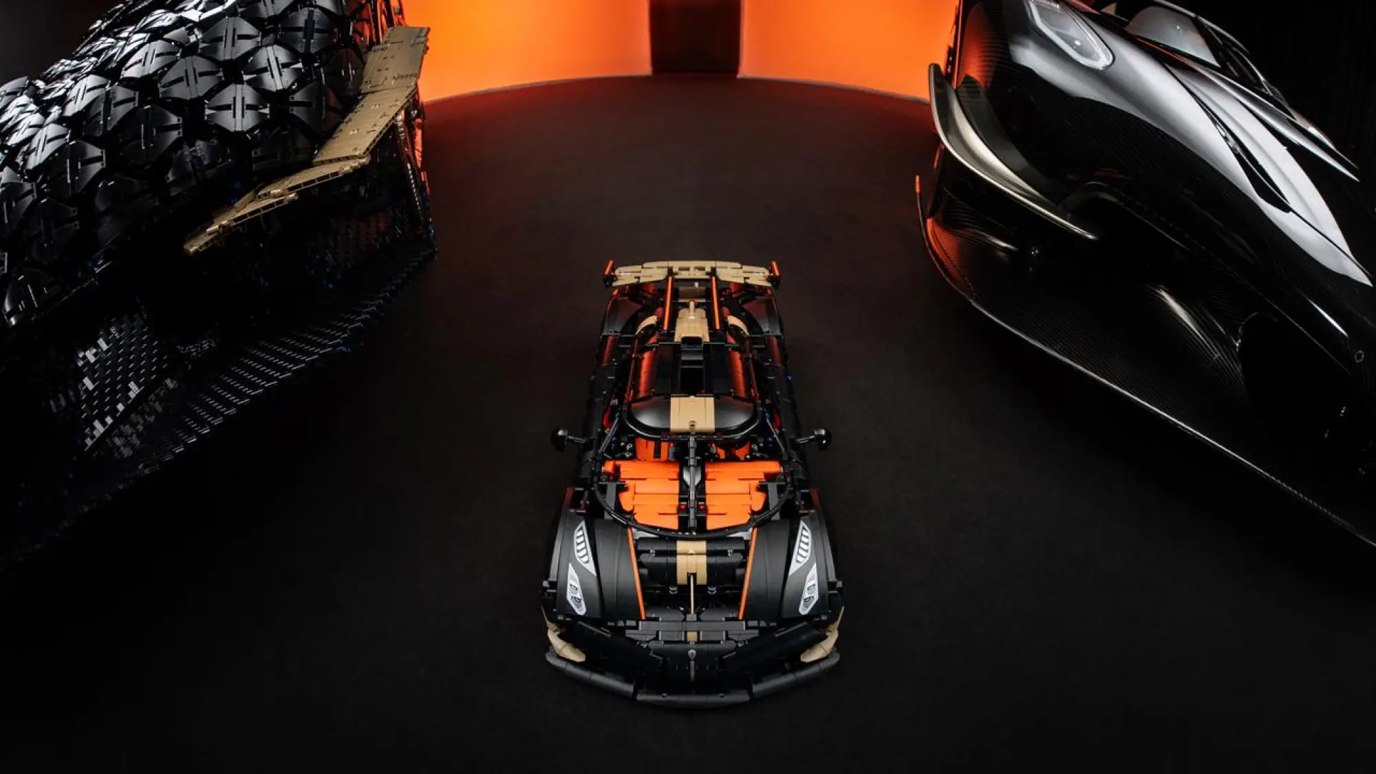 LEGO Technic Hypercar Koenigsegg Sadair Spear - 74