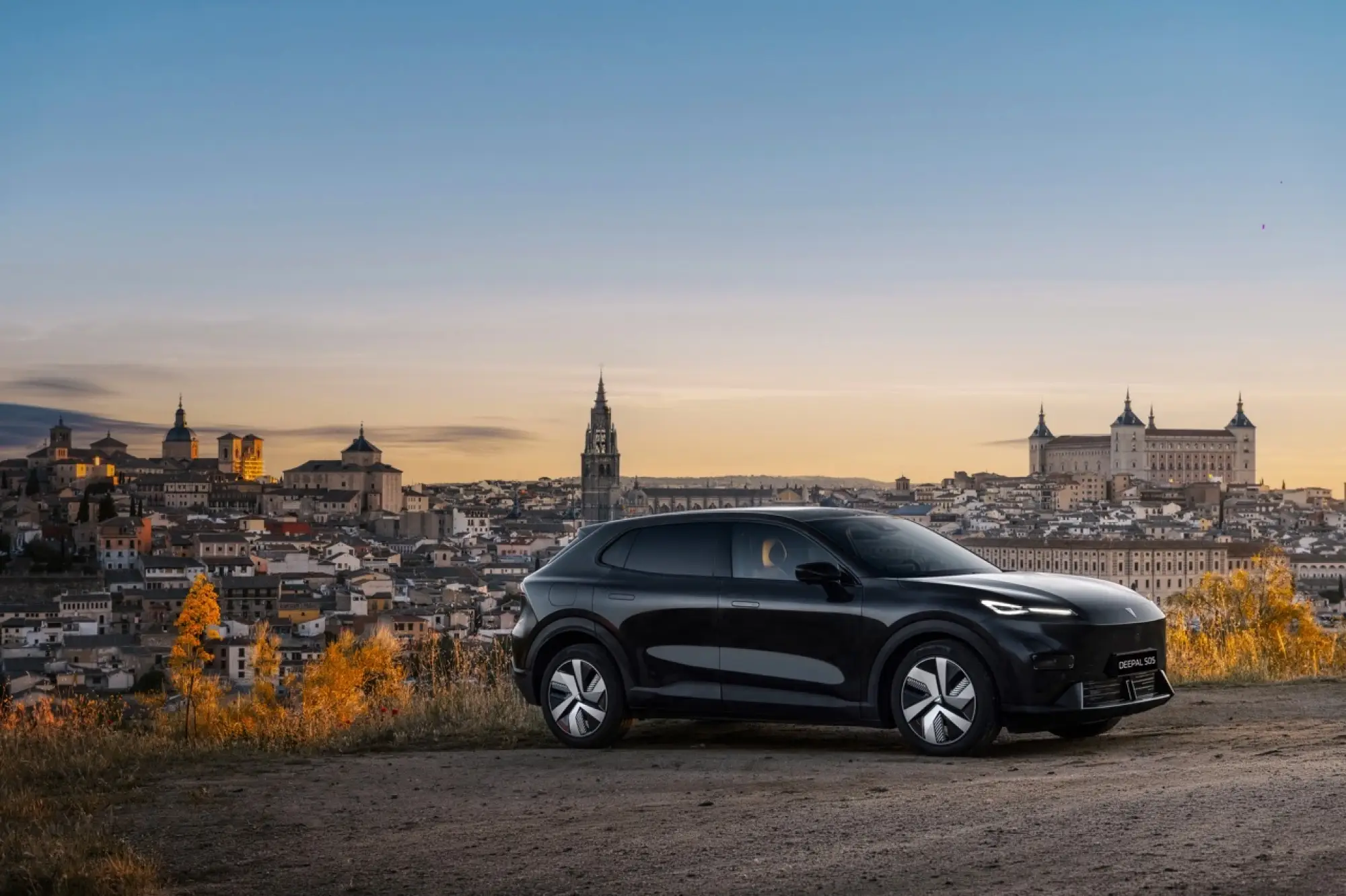 Changan Deepal S05 PHEV 2026 - Foto ufficiali - 2