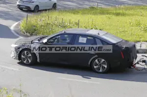 Hyundai Elantra - Foto spia 24-6-2026