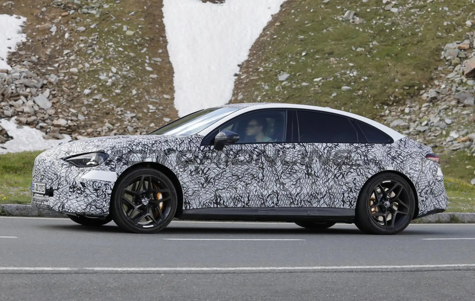 Mercedes Classe C 2027 - Foto spia 24-06-2026 - 6