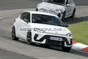 Cupra Leon VZ TCR - Foto spia 25-6-2026 - 2