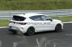 Cupra Leon VZ TCR - Foto spia 25-6-2026 - 6