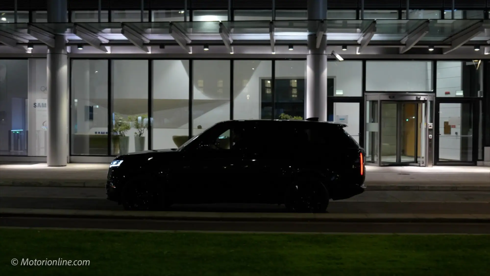Range Rover SV Black - Arte del Silenzio - 4