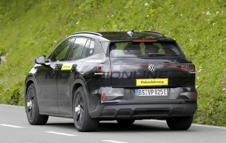 Volkswagen ID Tiguan - Foto spia 30-06-2026 - 9