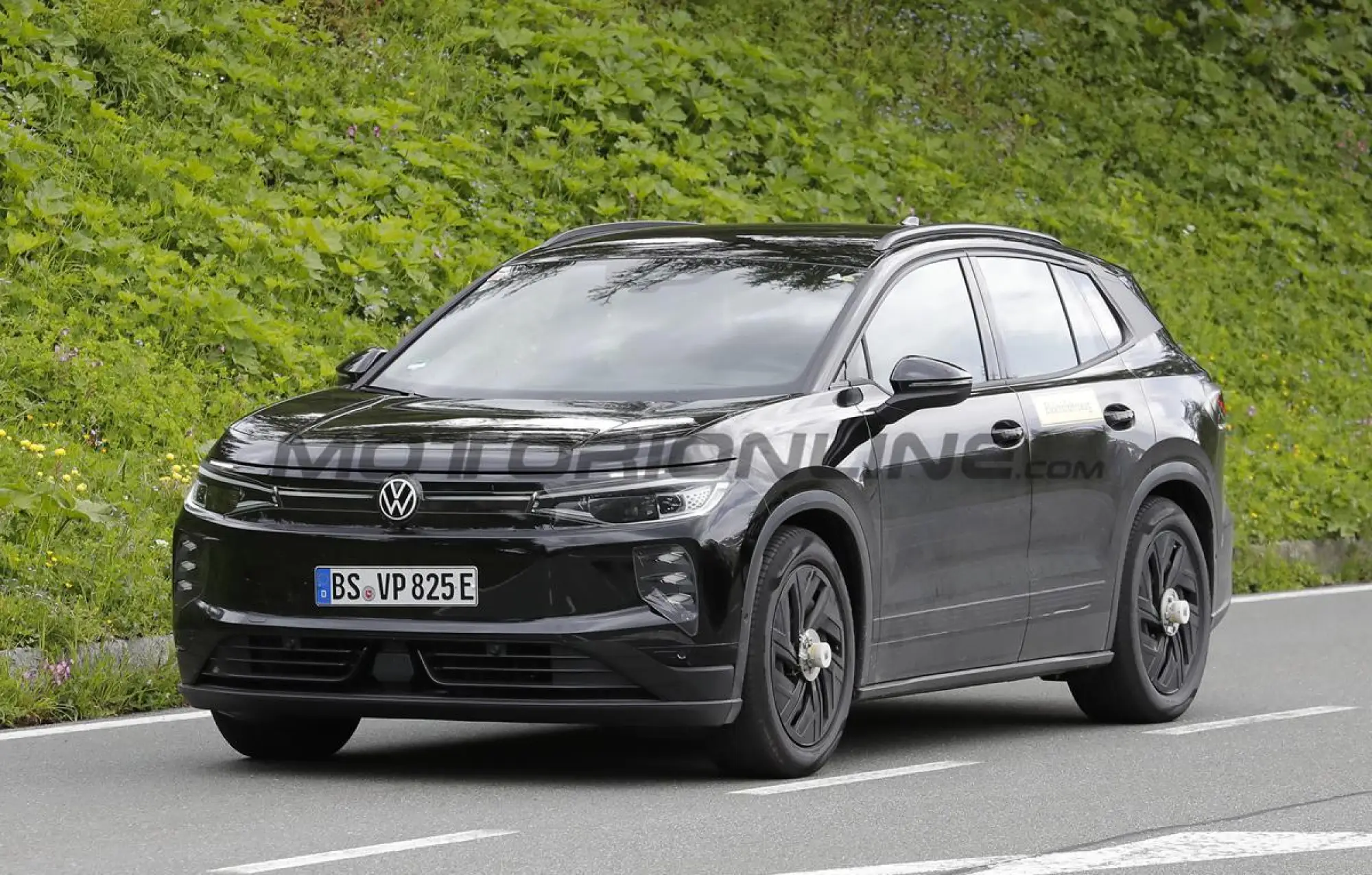 Volkswagen ID Tiguan - Foto spia 30-06-2026 - 2