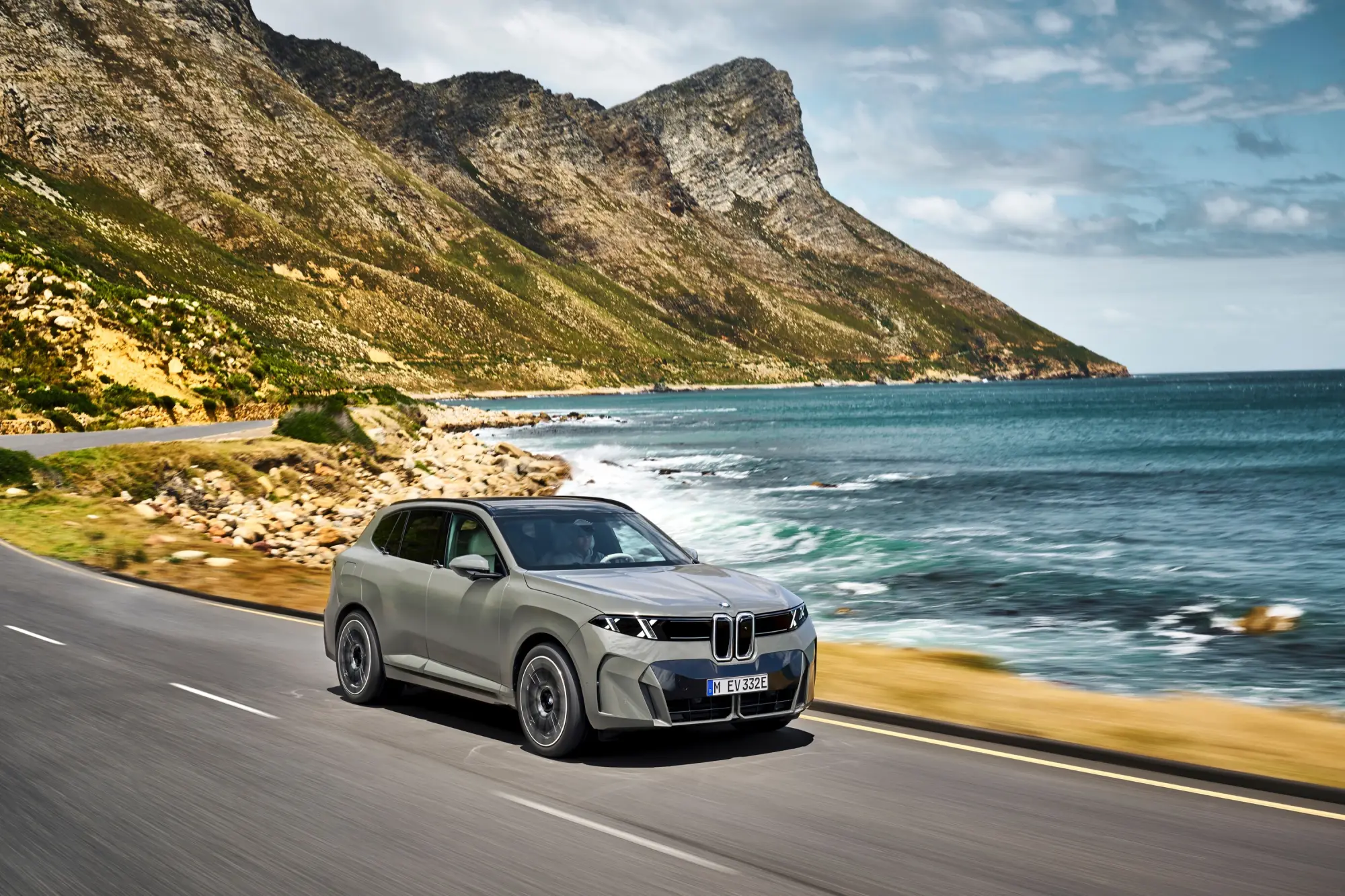 BMW X5 2027 - Foto ufficiali - 4