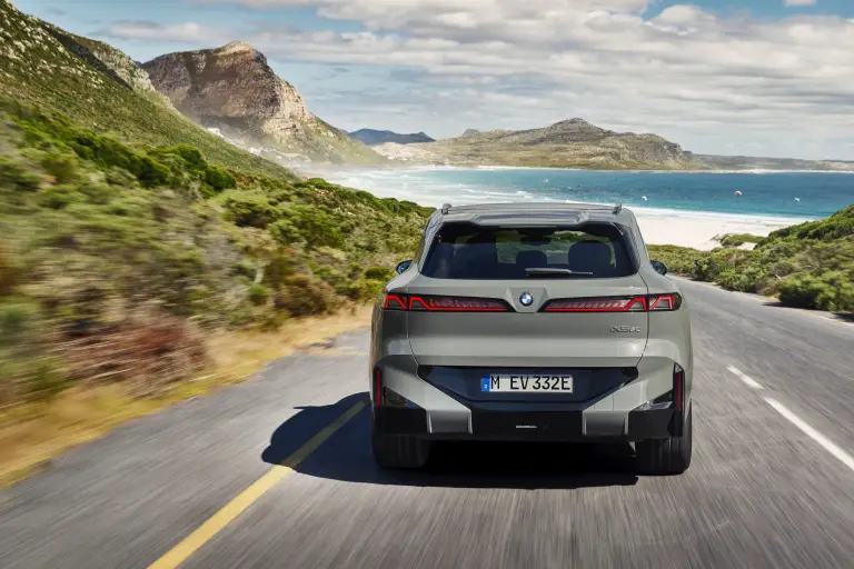 BMW X5 2027 - Foto ufficiali - 5