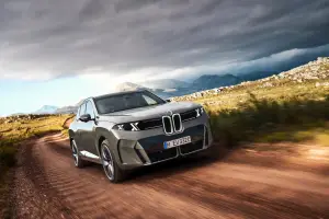 BMW X5 2027 - Foto ufficiali - 6
