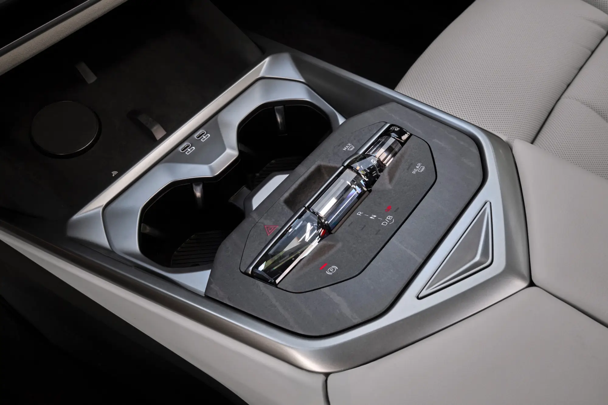 BMW X5 2027 - Foto ufficiali - 15