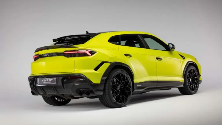Lamborghini Urus SE Performante - 23