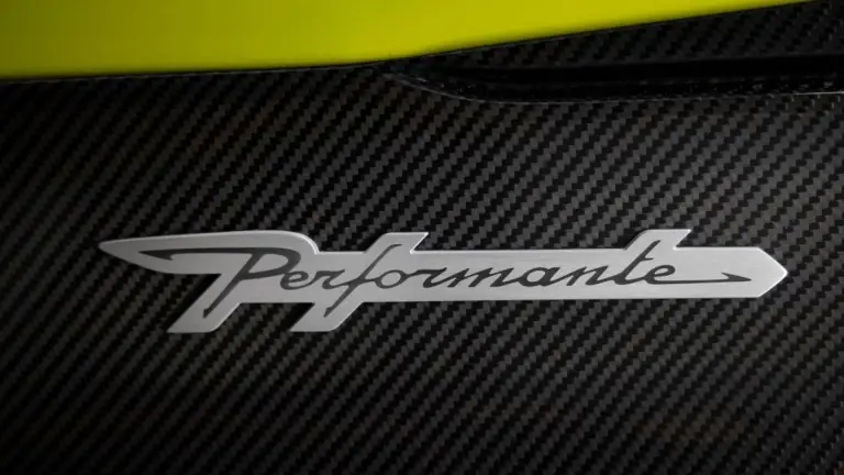 Lamborghini Urus SE Performante - 15