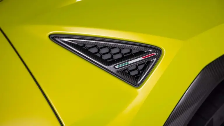 Lamborghini Urus SE Performante - 19