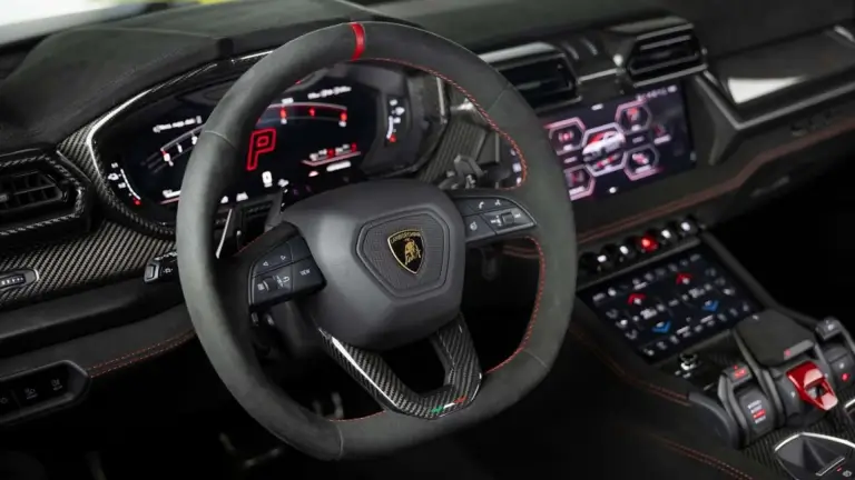Lamborghini Urus SE Performante - 12