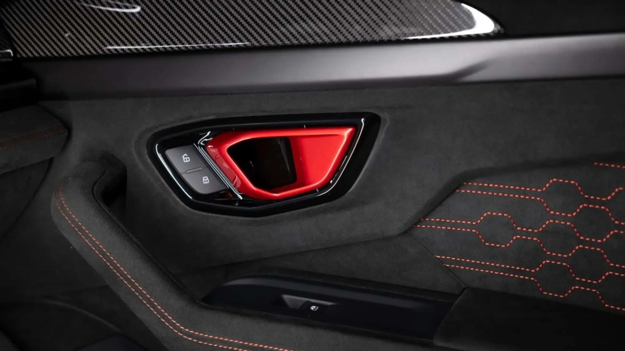 Lamborghini Urus SE Performante - 3