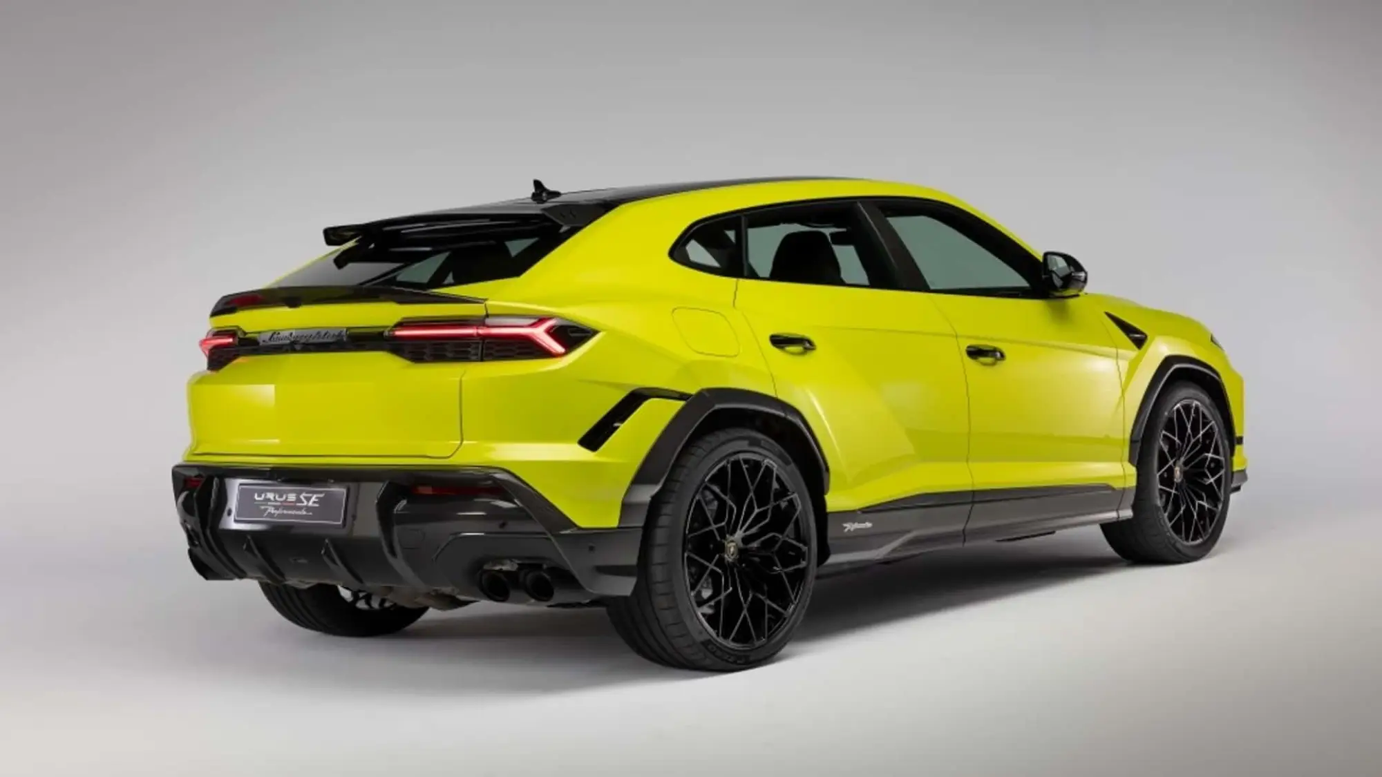 Lamborghini Urus SE Performante - 29