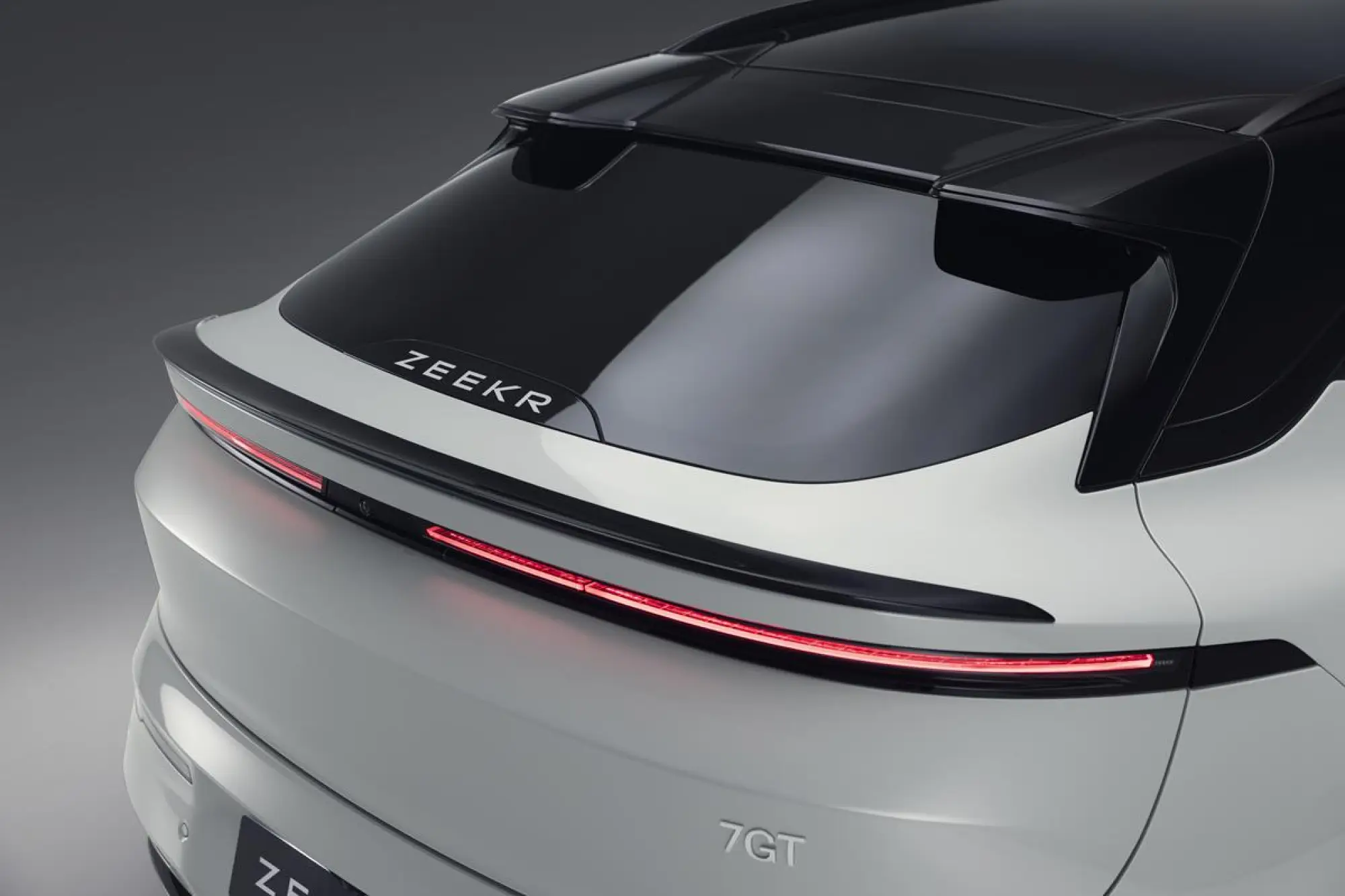 Zeekr 7GT - 4