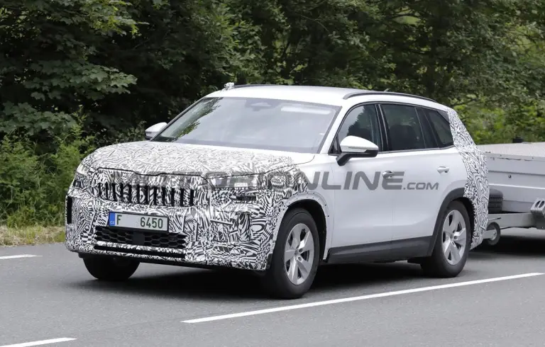 Skoda Kodiaq 2027 - Foto spia 07-07-2026 - 1