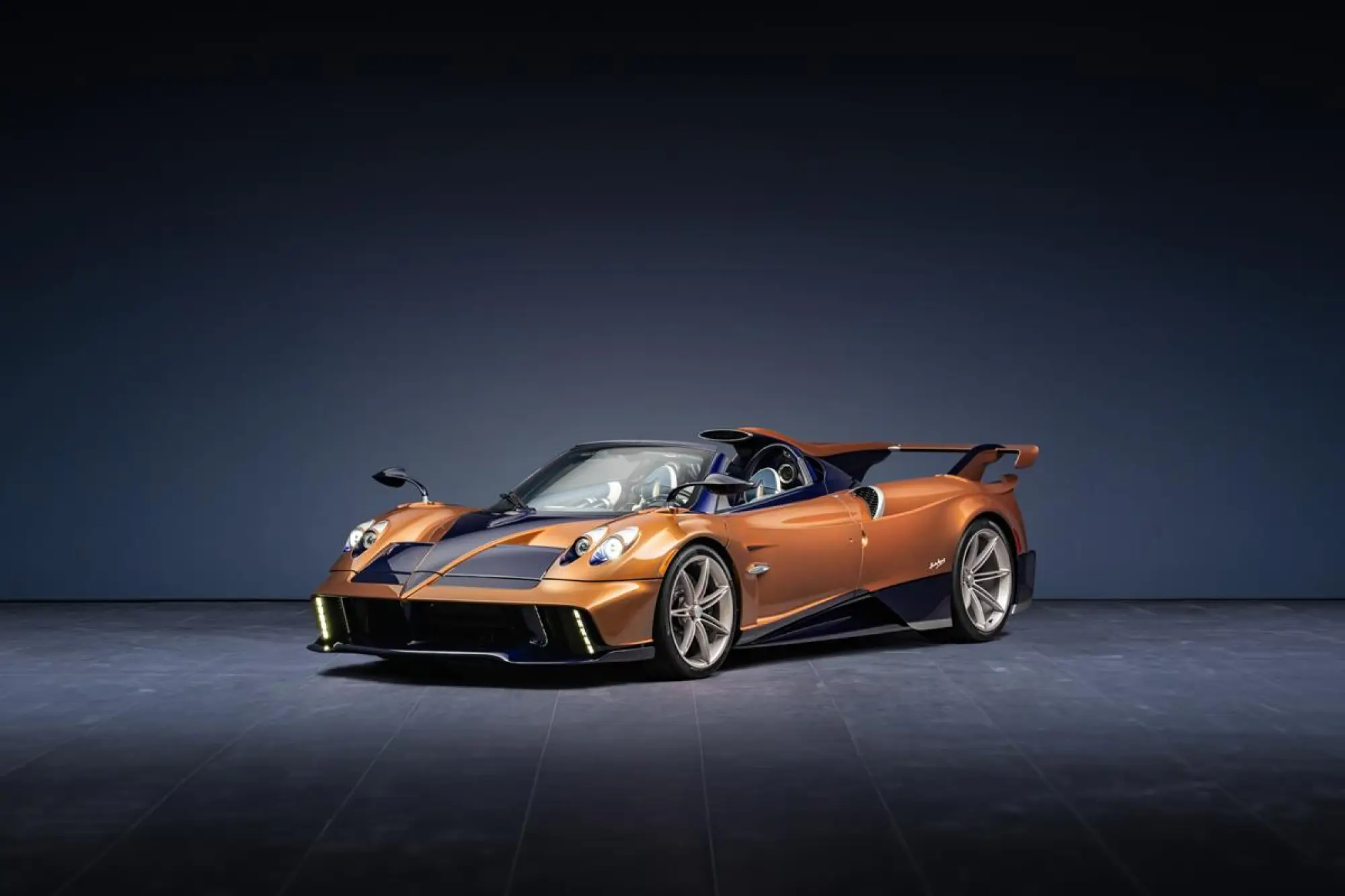 Pagani Huayra 70 Derecho - 1