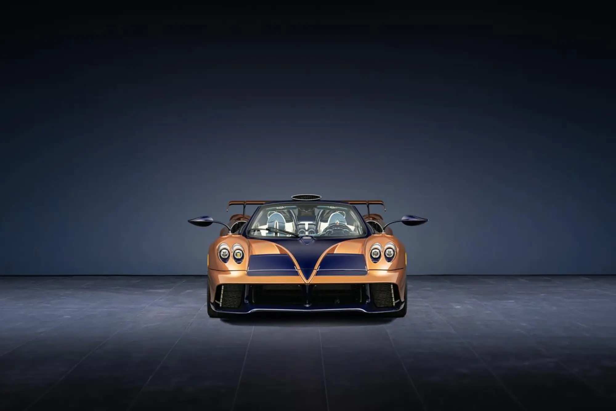 Pagani Huayra 70 Derecho - 3
