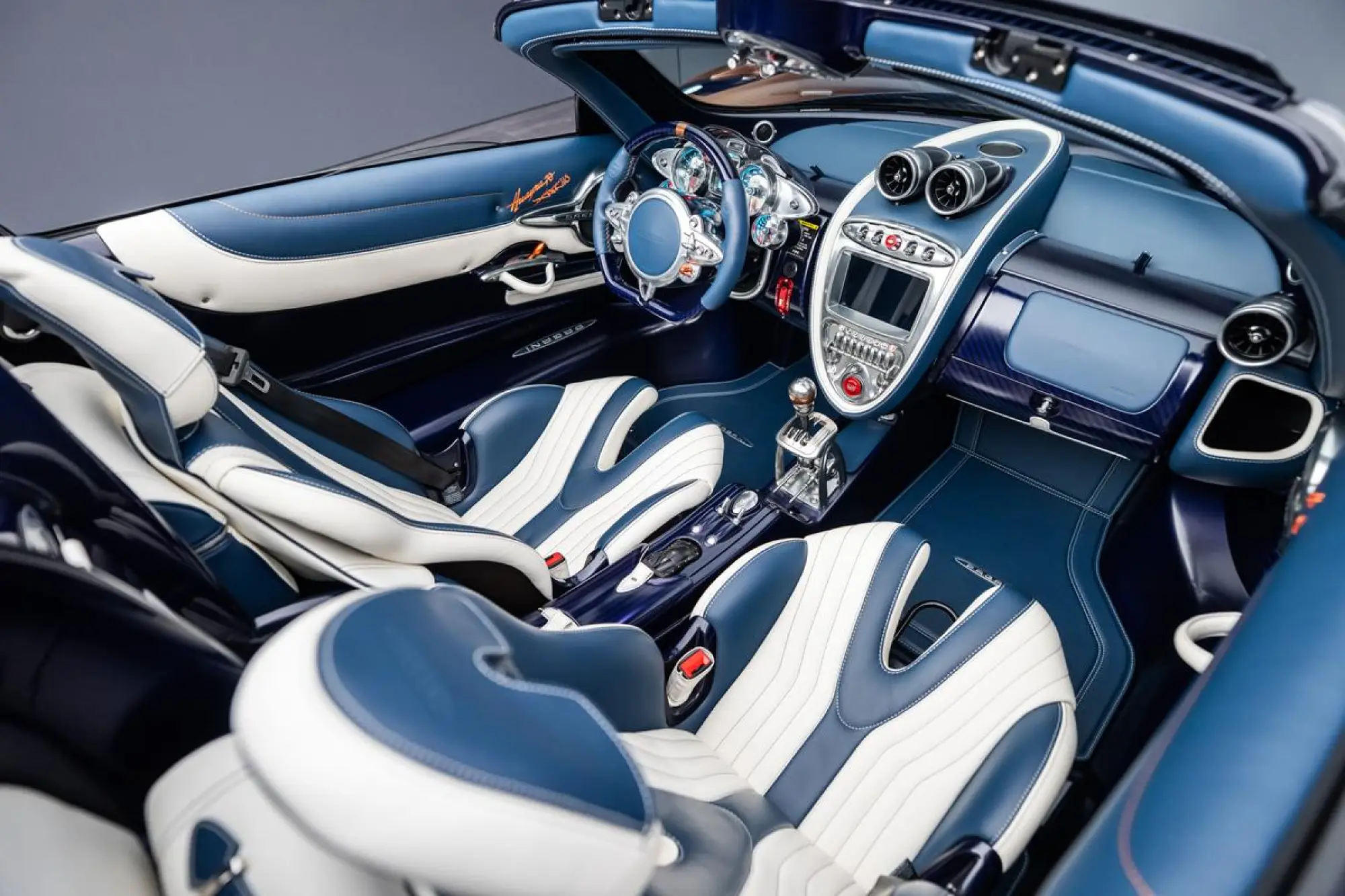 Pagani Huayra 70 Derecho - 7