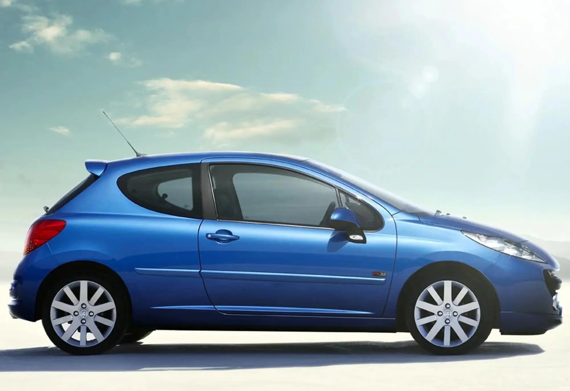 Peugeot 207 - 8
