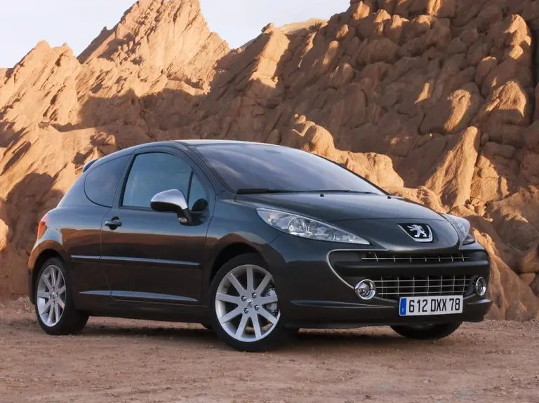 Peugeot 207 - 7