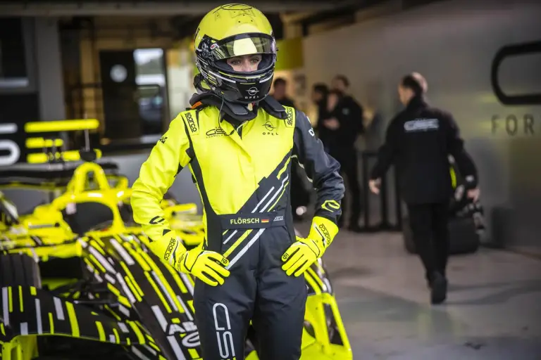 Opel Motorsport e Sparco - 6