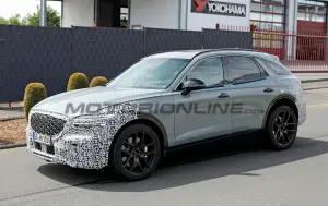 Genesis GV70 Hybrid - Foto spia 09-07-2026