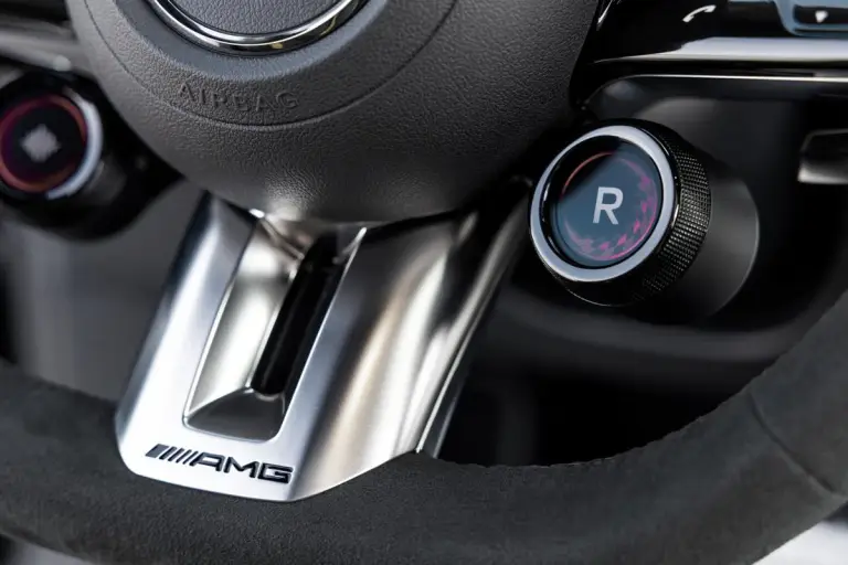 Mercedes-AMG CLA 45 4Matic 2026 - 25