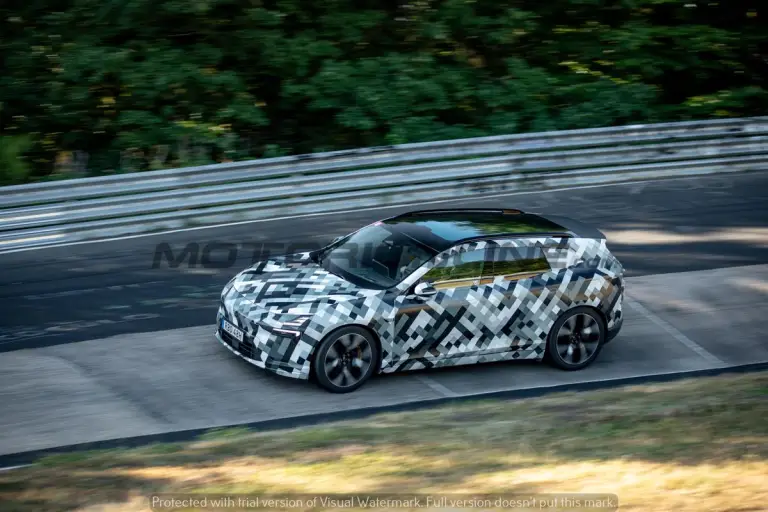 Polestar 4 SUV - Foto spia 13-07-2026 - 11