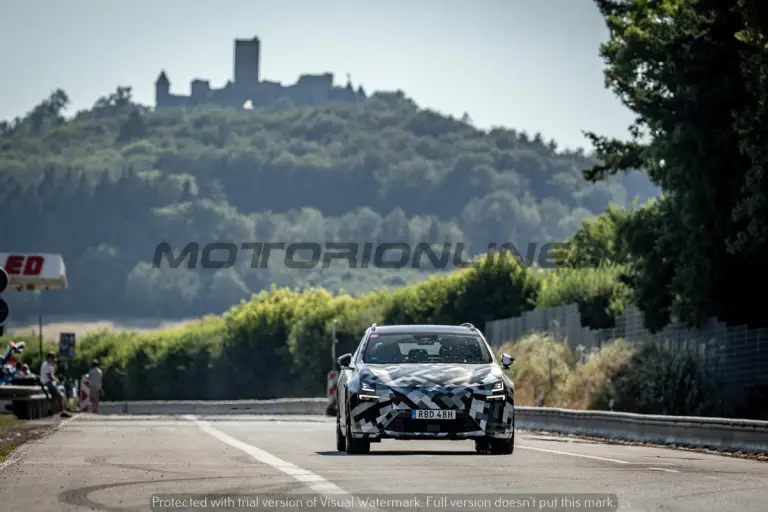 Polestar 4 SUV - Foto spia 13-07-2026 - 7
