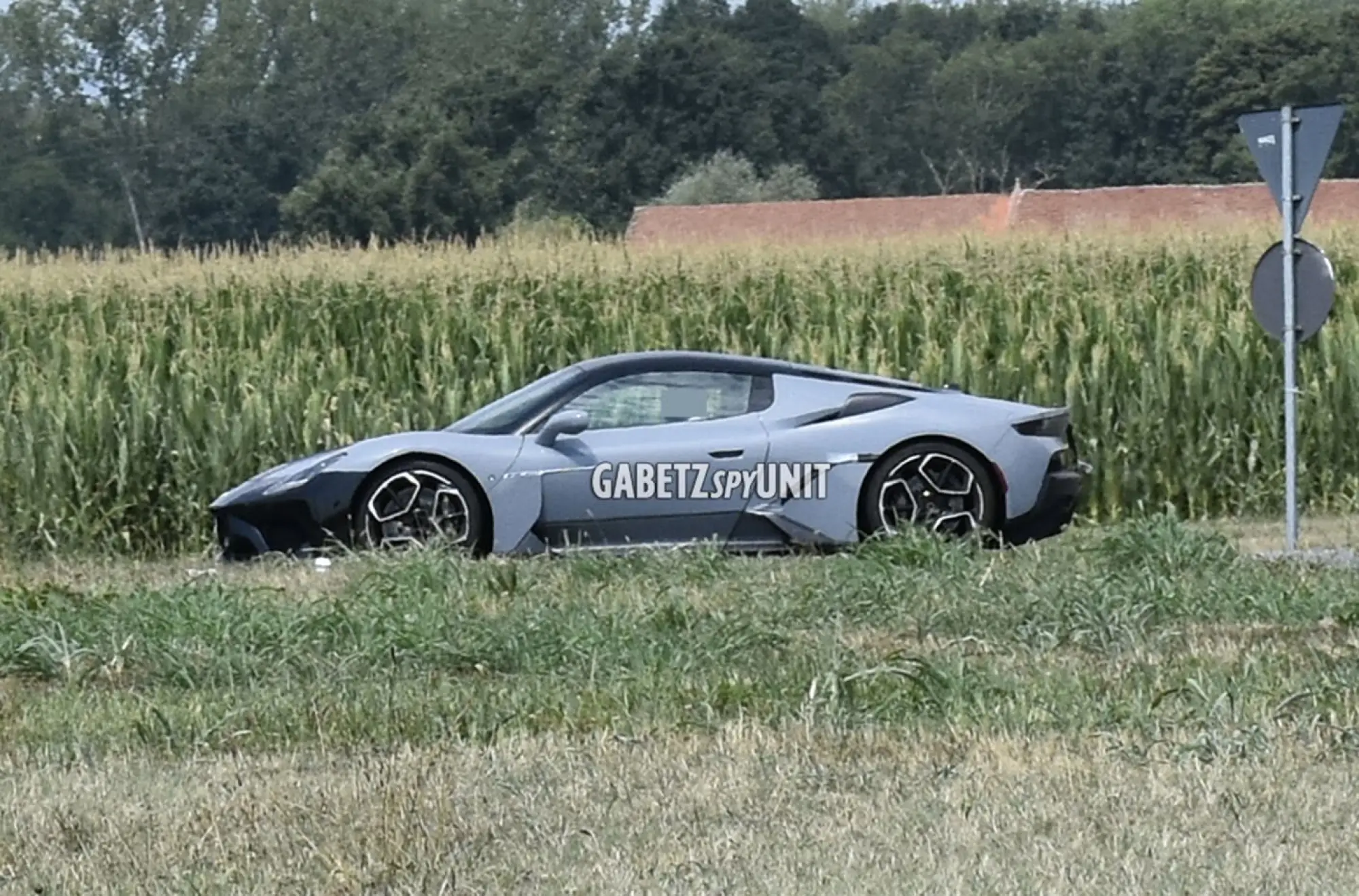 Maserati GT2 Stradale 2027 - Foto spia 13-07-2026 - 8