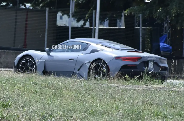 Maserati GT2 Stradale 2027 - Foto spia 13-07-2026 - 7