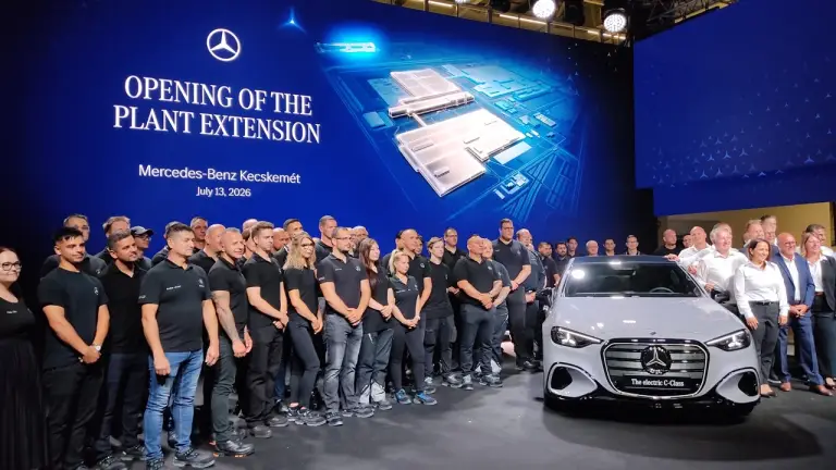 Mercedes - Fabbrica Kecskemet 2026 - 1