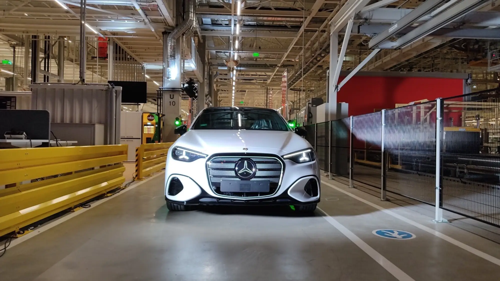 Mercedes - Fabbrica Kecskemet 2026 - 21