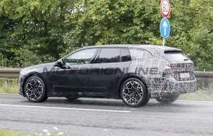 BMW i3 Touring - Foto spia 15-07-2026