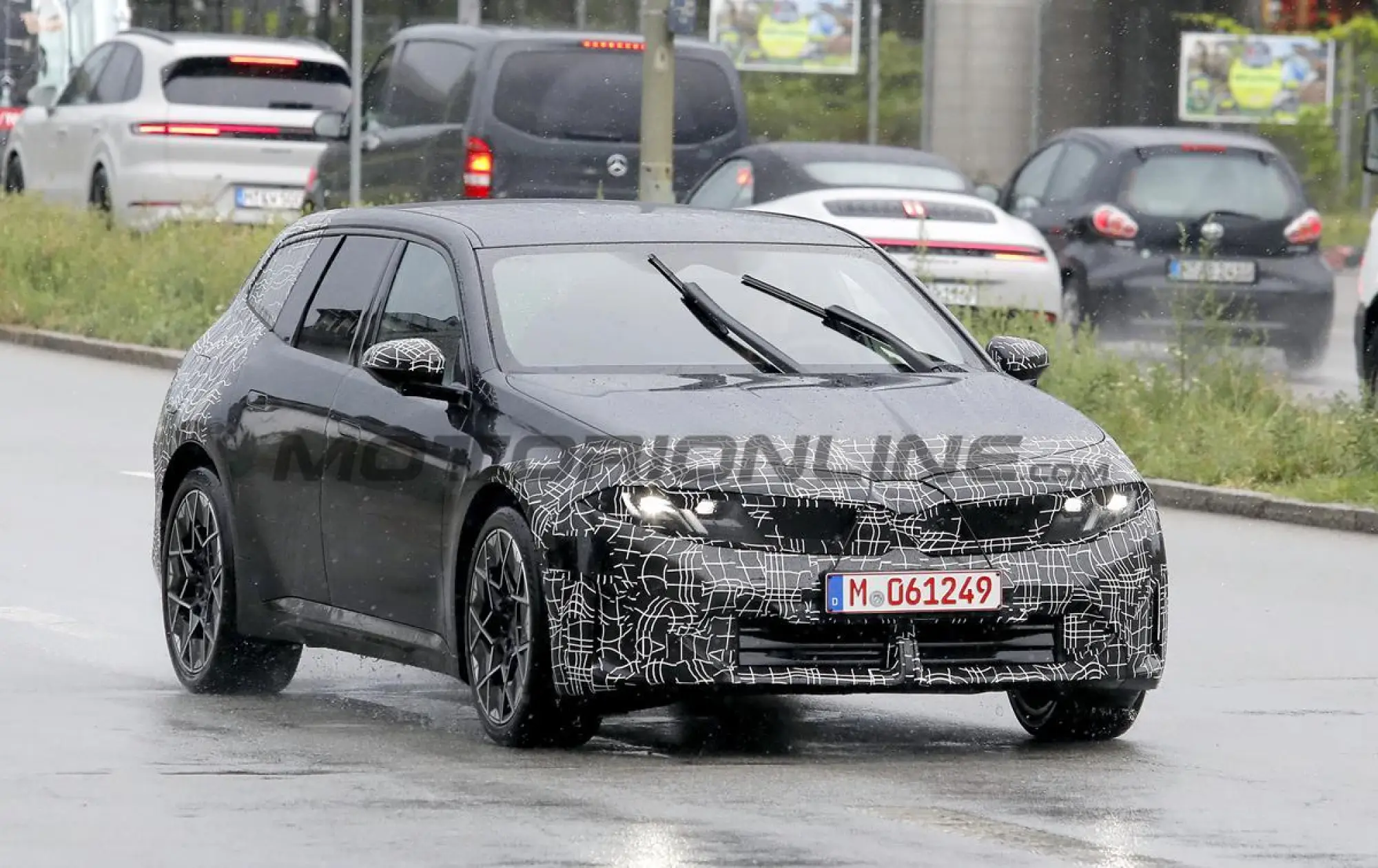 BMW i3 Touring - Foto spia 15-07-2026 - 2