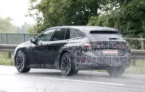 BMW i3 Touring - Foto spia 15-07-2026