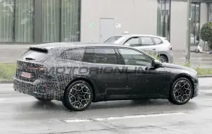 BMW i3 Touring - Foto spia 15-07-2026
