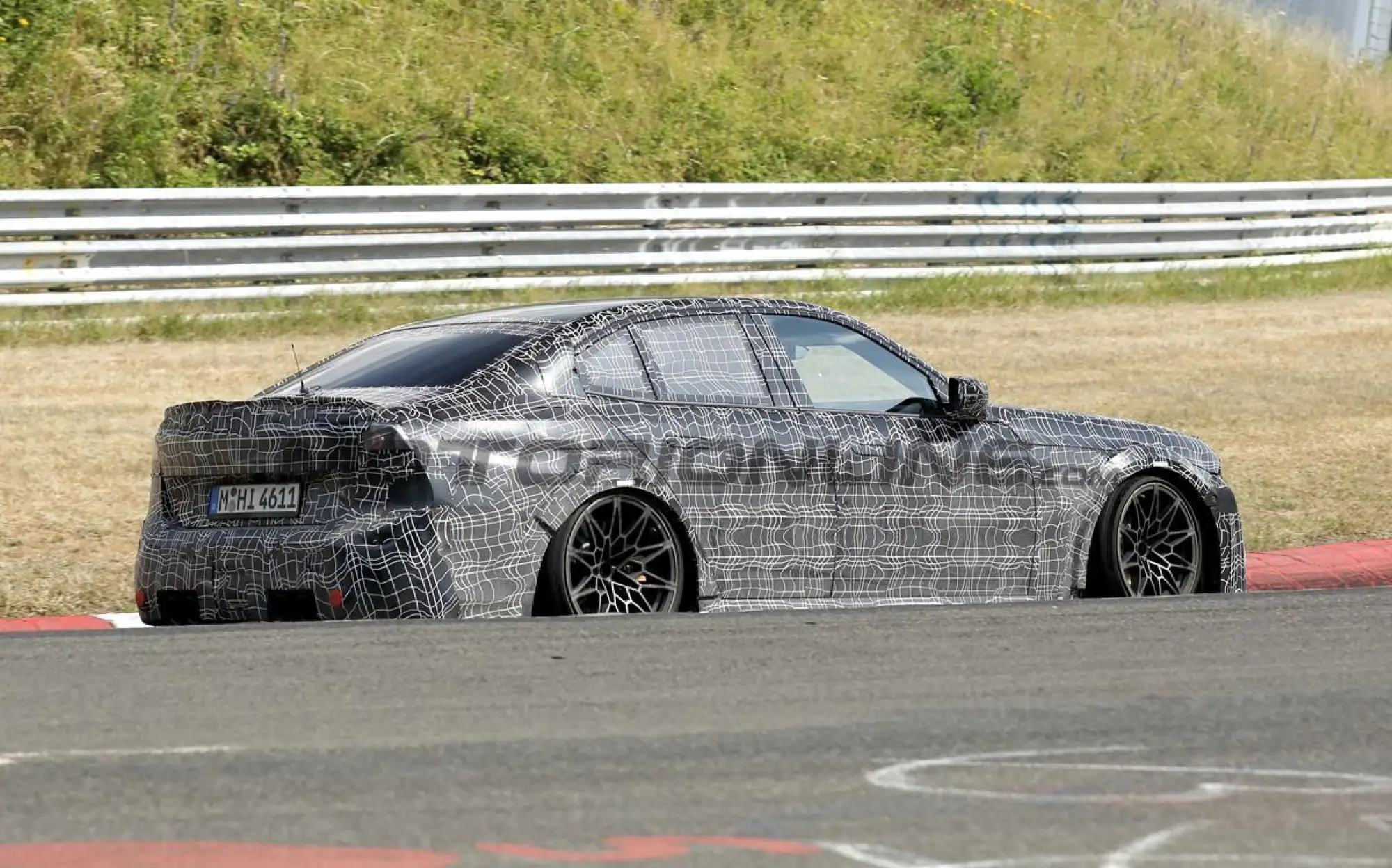 BMW M3 2027 - Foto spia 17-07-2026 - 7