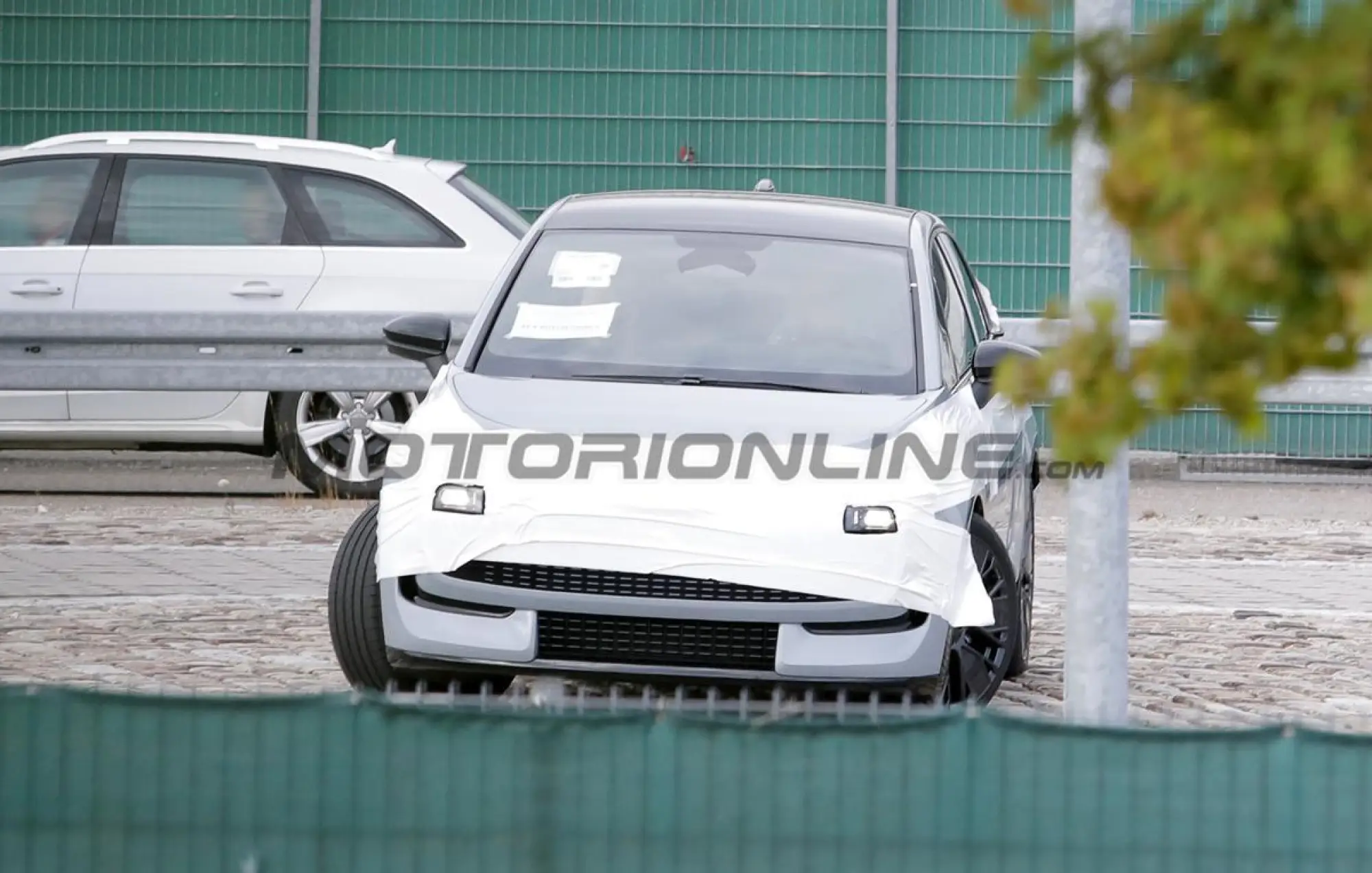 Audi A2 e-tron - Foto spia 20-07-2026 - 1