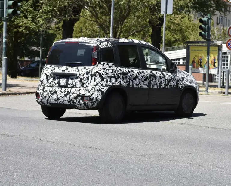 Fiat Pandina Tributo Autobianchi - Foto spia 21-07-2026 - 8