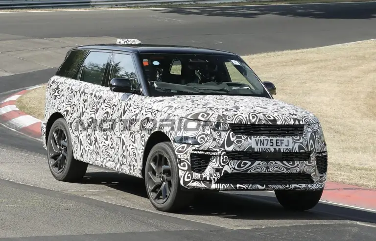 Range Rover Sport 2027 - Foto spia 23-07-2026 - 3