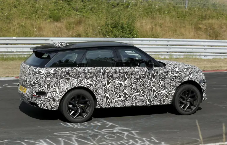 Range Rover Sport 2027 - Foto spia 23-07-2026 - 8
