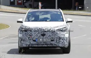 Mercedes GLA 2027 - Foto spia 23-07-2026