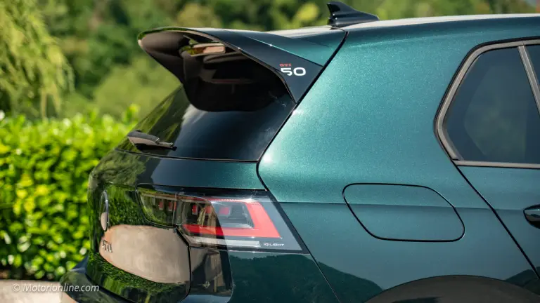 Volkswagen Golf GTI Edition 50 - Primo Contatto - 17