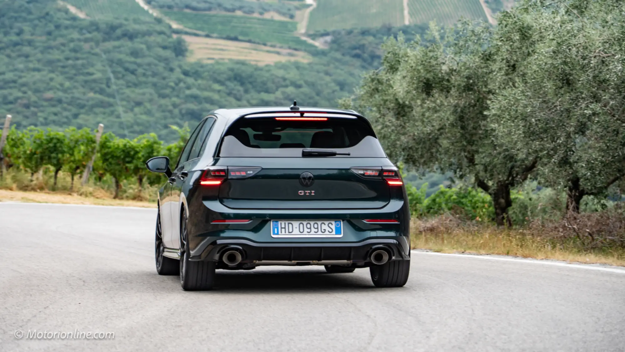 Volkswagen Golf GTI Edition 50 - Primo Contatto - 26