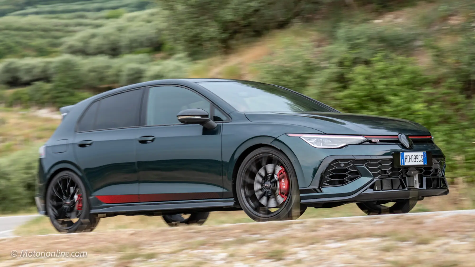 Volkswagen Golf GTI Edition 50 - Primo Contatto - 37